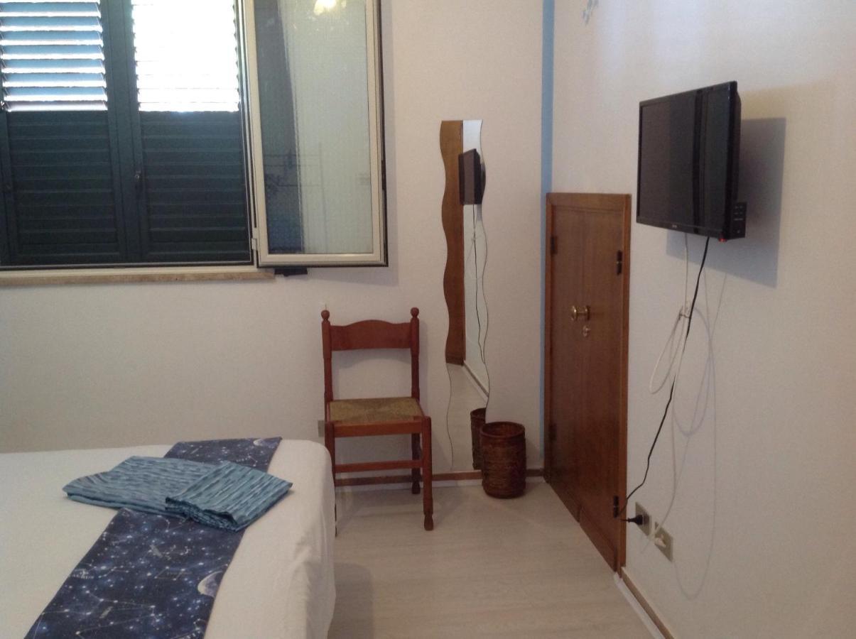 Alba Tra I Pini B&B Cefalù Buitenkant foto