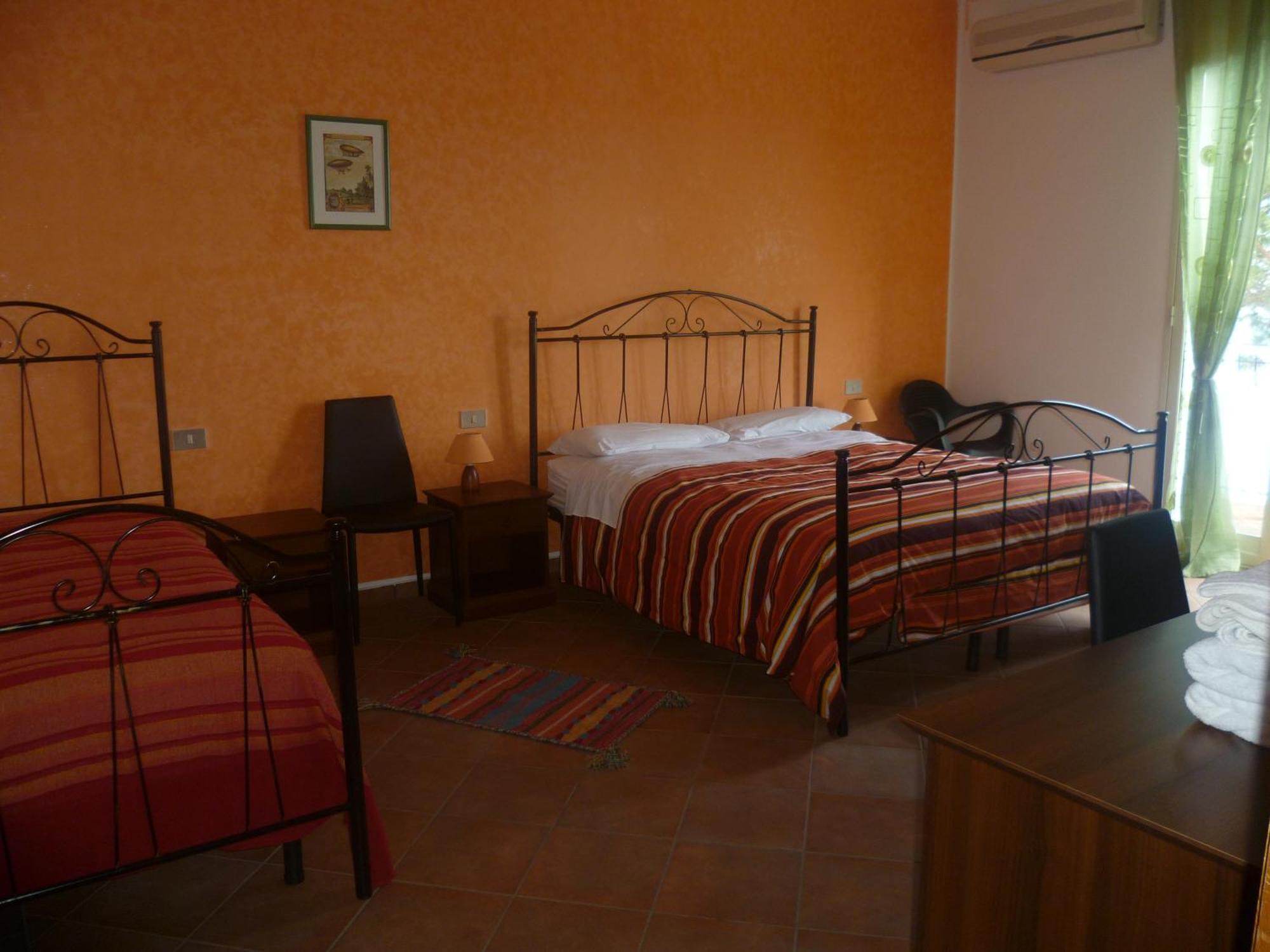 Alba Tra I Pini B&B Cefalù Kamer foto
