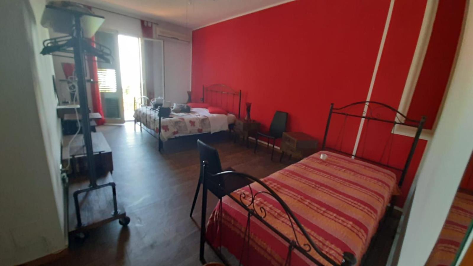 Alba Tra I Pini B&B Cefalù Buitenkant foto