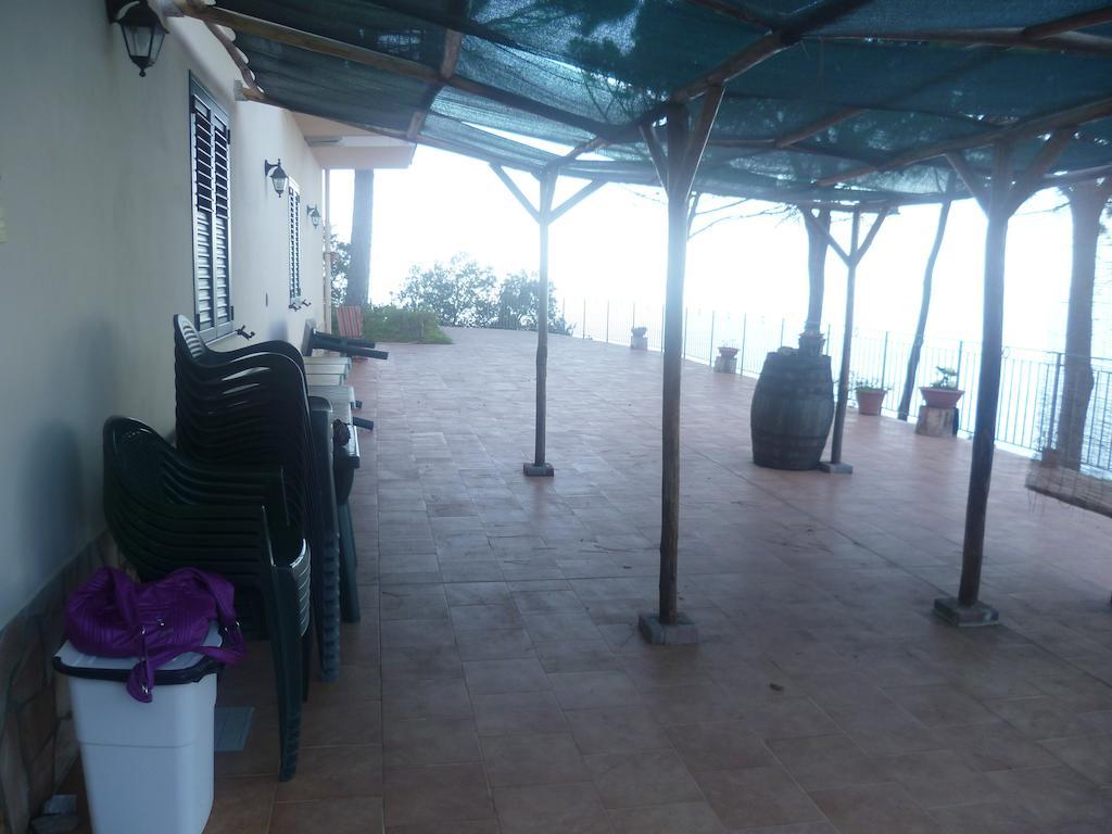 Alba Tra I Pini B&B Cefalù Buitenkant foto