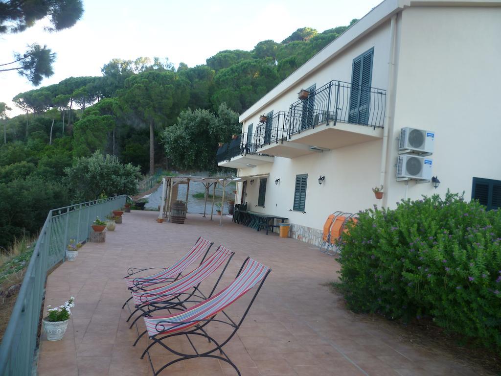 Alba Tra I Pini B&B Cefalù Buitenkant foto