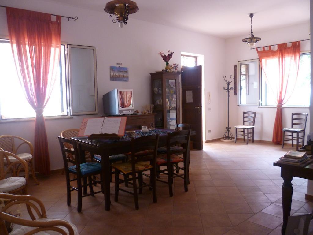 Alba Tra I Pini B&B Cefalù Buitenkant foto
